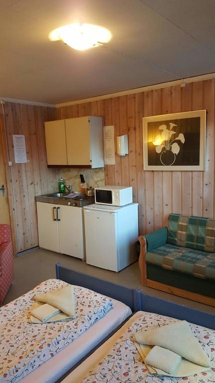 Dombas Motel Eksteriør bilde